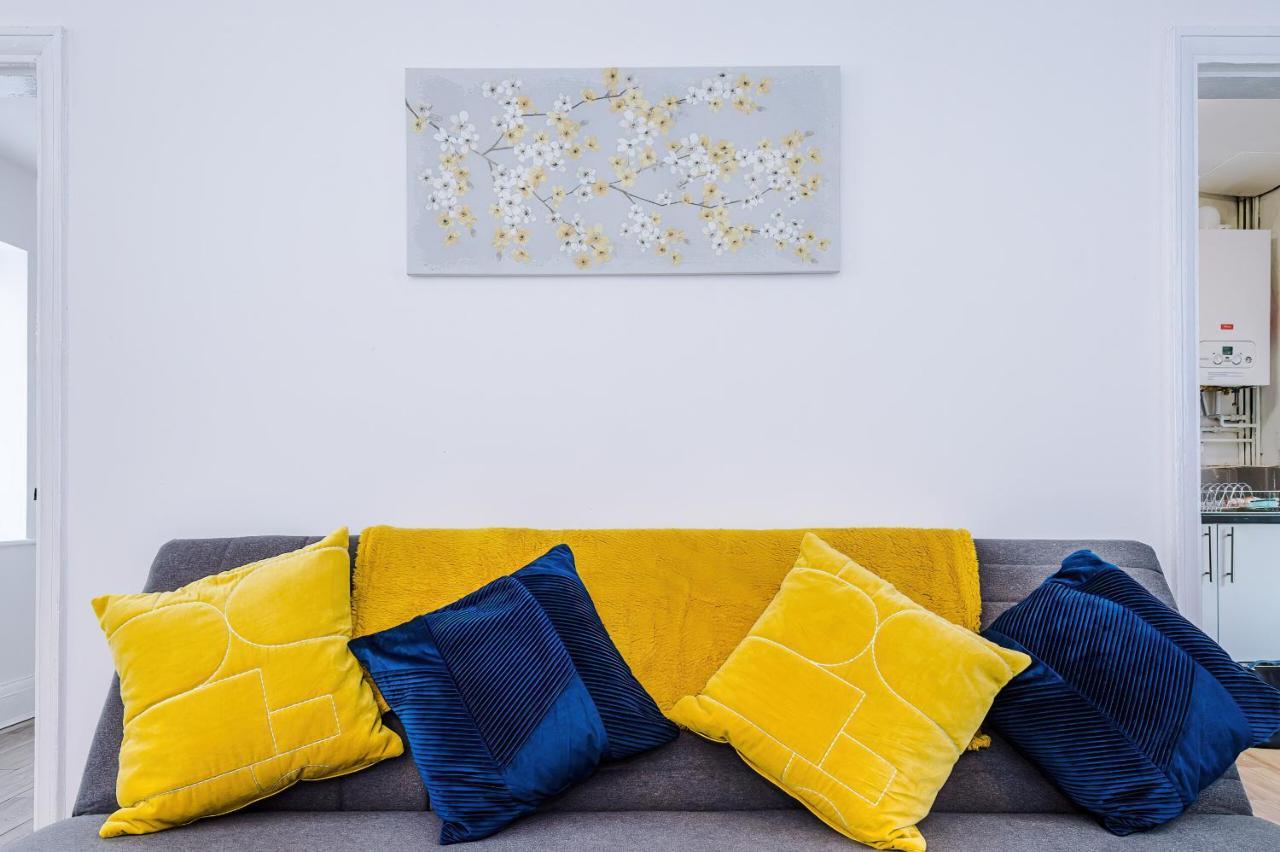 Half Mile To Etihad Stadium & Coop Arena, Free Parking, 6 Ppl Casa de férias *